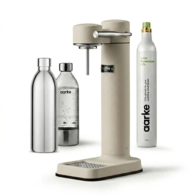 Aarke Carbonator 3 Komplett-Set Sand – Wassersprudler + Edelstahlflasche + CO2 Zylinder – DesignWe.Love
