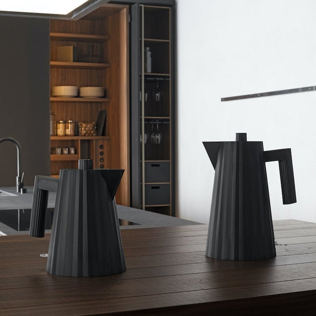 Alessi Plissé Set Schwarz – Wasserkocher 1,7 L + Toaster + Gratis Aufsatz - DesignWe.Love