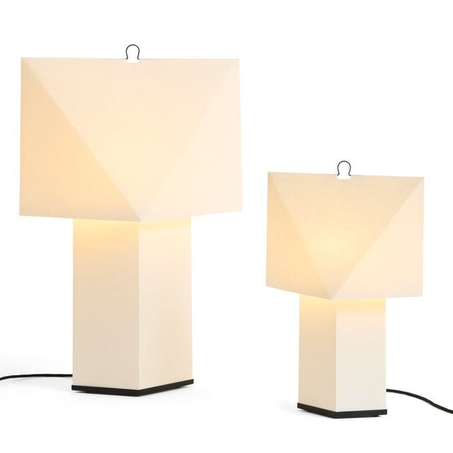 Aplat Tischleuchte 660 - HAY - DesignWe.Love