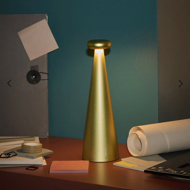 Bedin tragbare Akkuleuchte Gold - Alessi