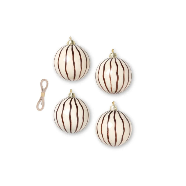 ferm LIVING Glass Ornaments Lines Red Brown – handbemalte Christbaumkugeln aus Glas 4er-Set