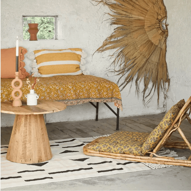 Handgewebter Fransen - Baumwollteppich - Madam Stoltz - DesignWe.Love