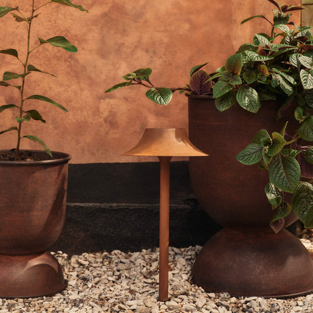 Hourglass Blumentopf Rost 30cm XS - ferm LIVING - DesignWe.Love