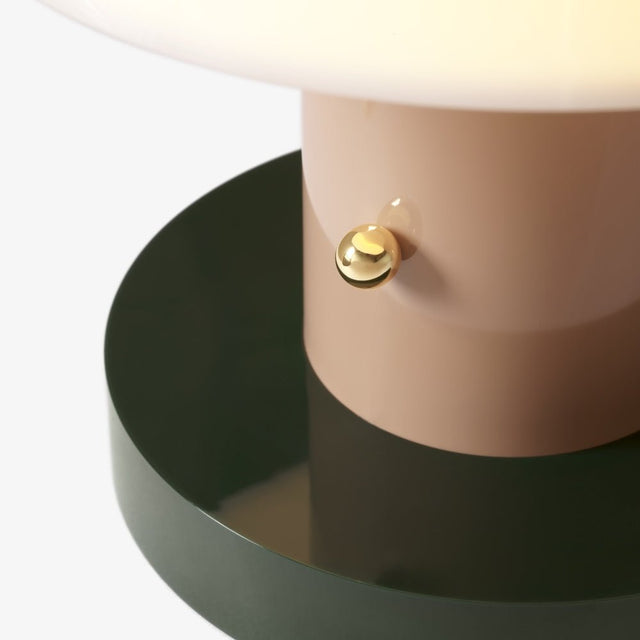 JH27 Setago Akkuleuchte Nude/Forest - &Tradition - DesignWe.Love