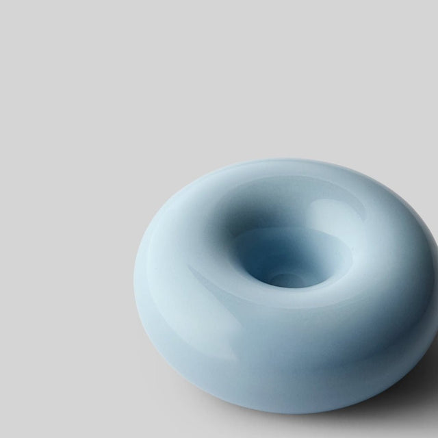 Kerzenhalter aus Keramik BOB Light Blue Small - Studio About - DesignWe.Love