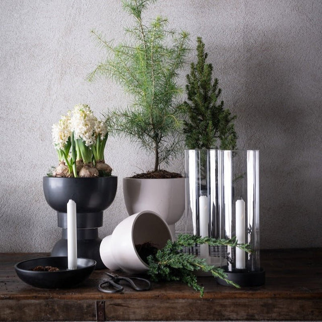 Kerzenhalter Windlicht Megan weiß - Wikholmform - DesignWe.Love