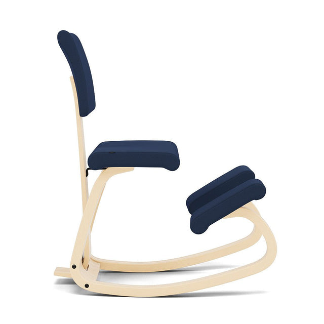 Varier Kniestuhl Variable Plus mit Rückenlehne, Holzfarbe Esche natur, Bezug Blau (Tonal 66286) – Ansicht 2