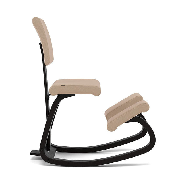 Varier Kniestuhl Variable Plus mit Rückenlehne, Holzfarbe Esche schwarz, Bezug Beige (Tonal 61180) – Ansicht 2