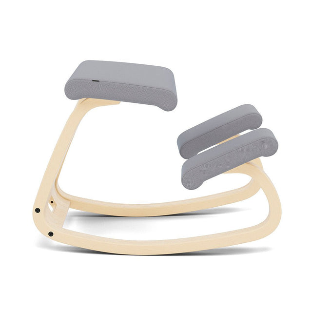 Varier Kniestuhl Variable, Holzfarbe Esche natur, Bezug Grau (Tonal 60123) – ergonomischer Original Kniestuhl von Peter Opsvik