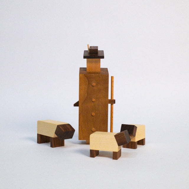 Krippenfigur Hirte Hans mit 3 Schafen - DesignWe.Love