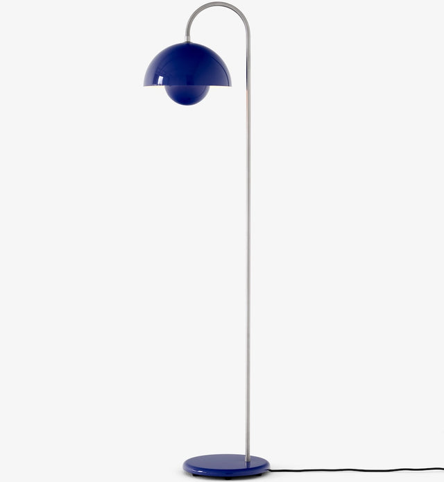 lampe-flowerpot-vp12-blau-and-tradition