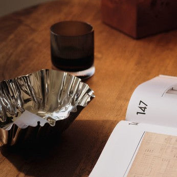 Schale Tydra Bowl Large Edelstahl - ferm LIVING