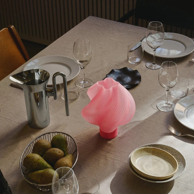 Soft Serve Akkuleuchte Peach Sorbet - Crème Atelier - DesignWe.Love