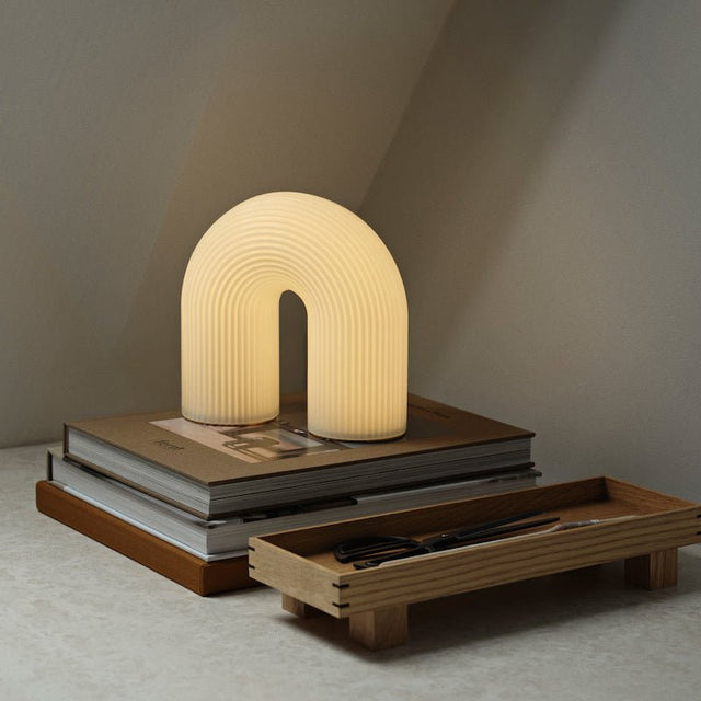 Tischleuchte Vuelta Weiß - ferm LIVING - DesignWe.Love