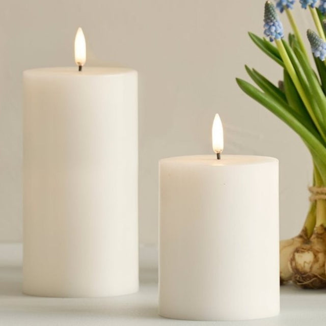 Stumpenkerze Smooth W 7,8 × H 15,2 cm – Uyuni