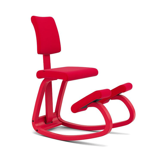 Varier Kniestuhl Variable Plus Monochrome mit Rückenlehne in Poppy – ergonomischer Kniestuhl von Peter Opsvik