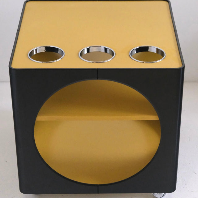 Vintage Space Age 70er Barwagen Joe Colombo Stil - DesignWe.Love