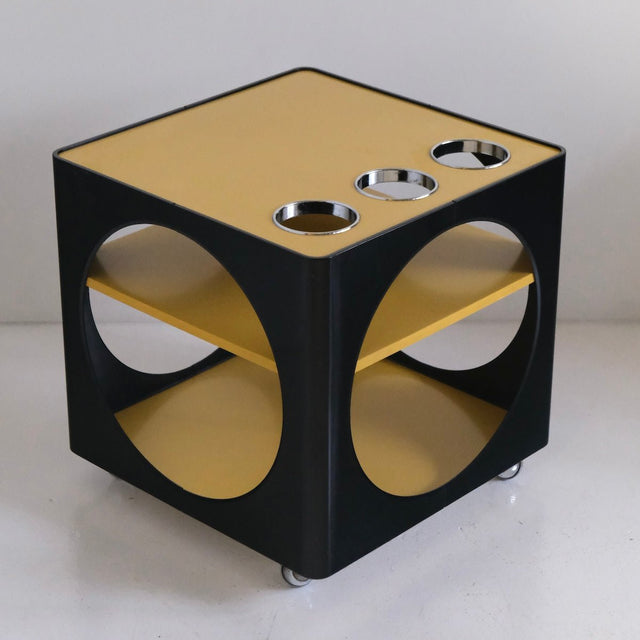 Vintage Space Age 70er Barwagen Joe Colombo Stil - DesignWe.Love