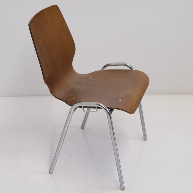 Vintage Stapelstuhl - Schalenstuhl Designmoebel - DesignWe.Love