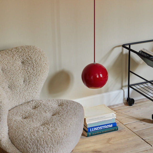 VP6 Topan Pendelleuchte Zinnoberrot - &Tradition - DesignWe.Love