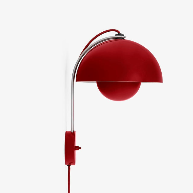 Flowerpot VP8 Wandleuchte in Vermilion Red von &Tradition – Verner Panton