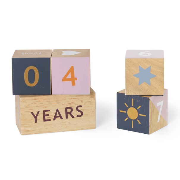 Milestone building blocks - ferm LIVING Wooden Age Blocks