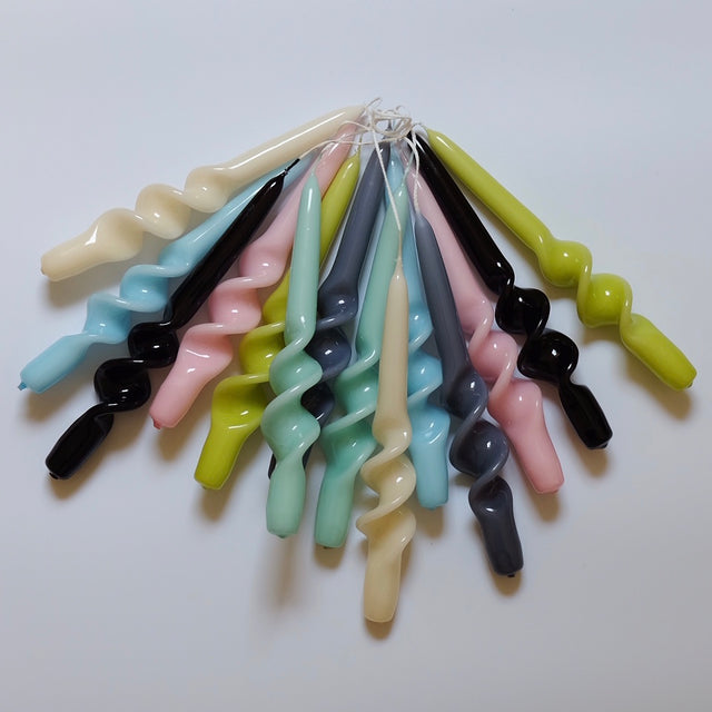 Set of 4 twist candles swirl