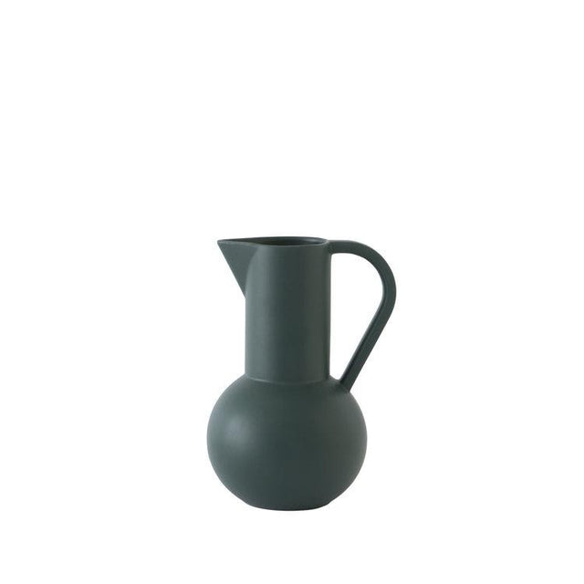 Carafe M by Raawii from the Strøm series
