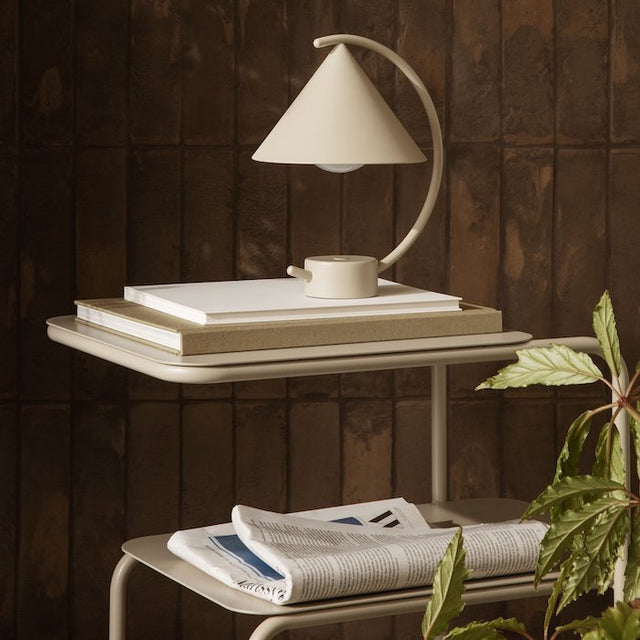 Beistelltisch Level cashmere Outdoor - ferm LIVING