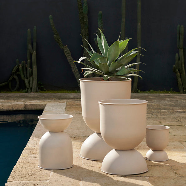 Hourglass flowerpot cashmere - ferm LIVING