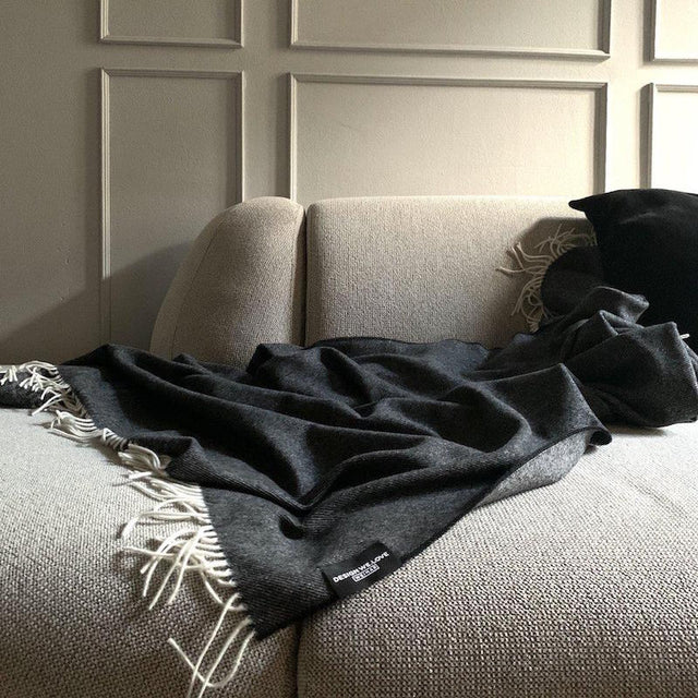 Decke Schurwolle mit Fransen - DesignWe.Love