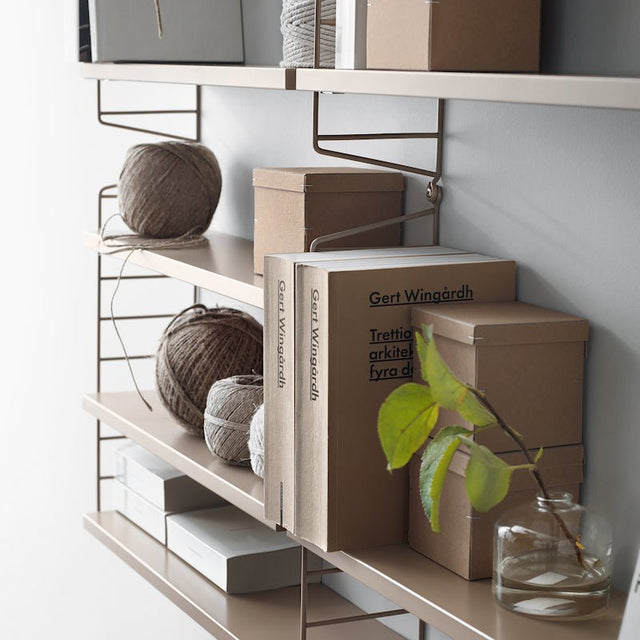 Regalboden einzeln 78x30cm Dunkelgrau - Regalsystem - String Furniture - DesignWe.Love
