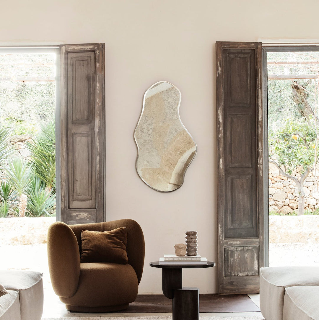 ferm Living - Spiegel Pond Mirror Large Dark Chrome – DesignWe.Love
